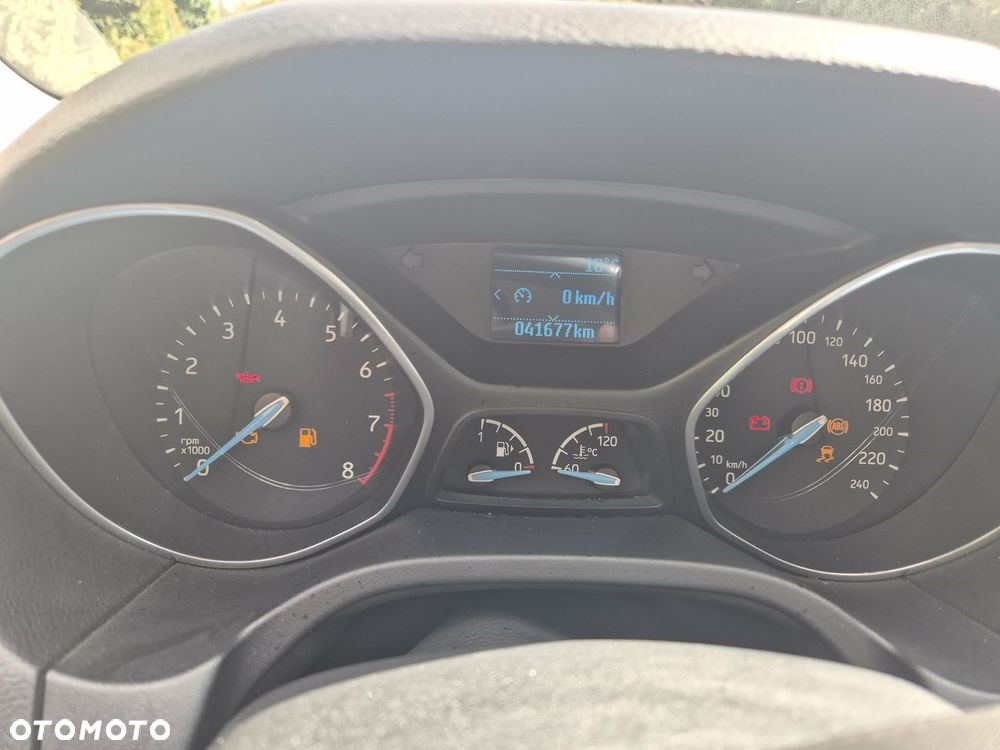 Ford Focus 1.6 Trend - 8
