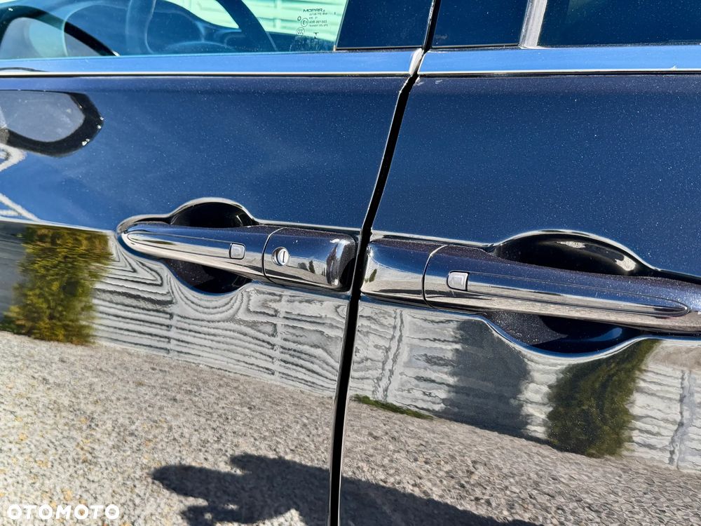 Chrysler Pacifica - 18