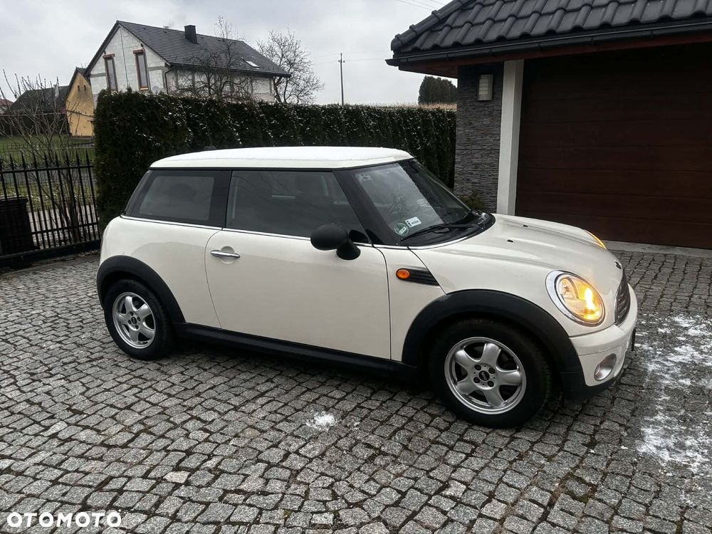 MINI ONE Standard - 4