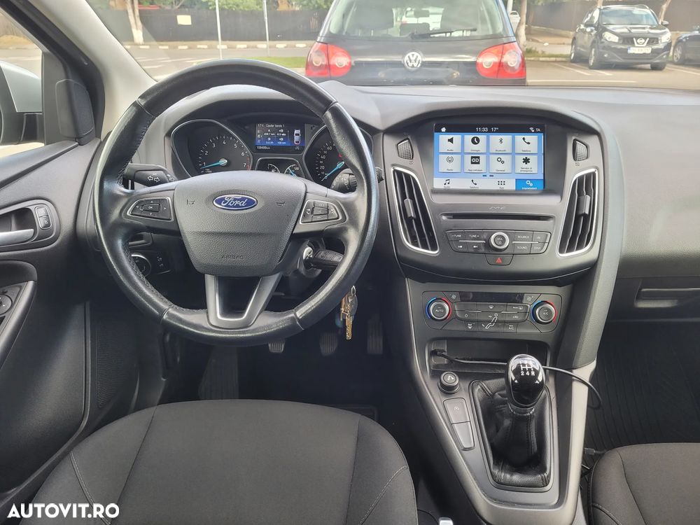Ford Focus - 5