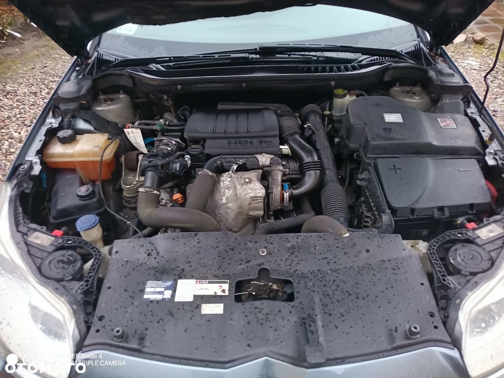 Citroën C5 HDi 110 FAP Confort - 21