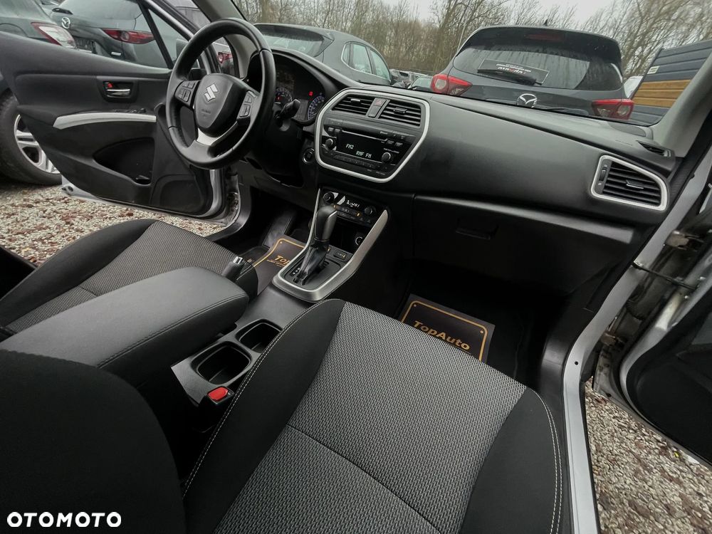 Suzuki SX4 S-Cross 1.6 VVT CVT 4x2 Comfort+ - 16