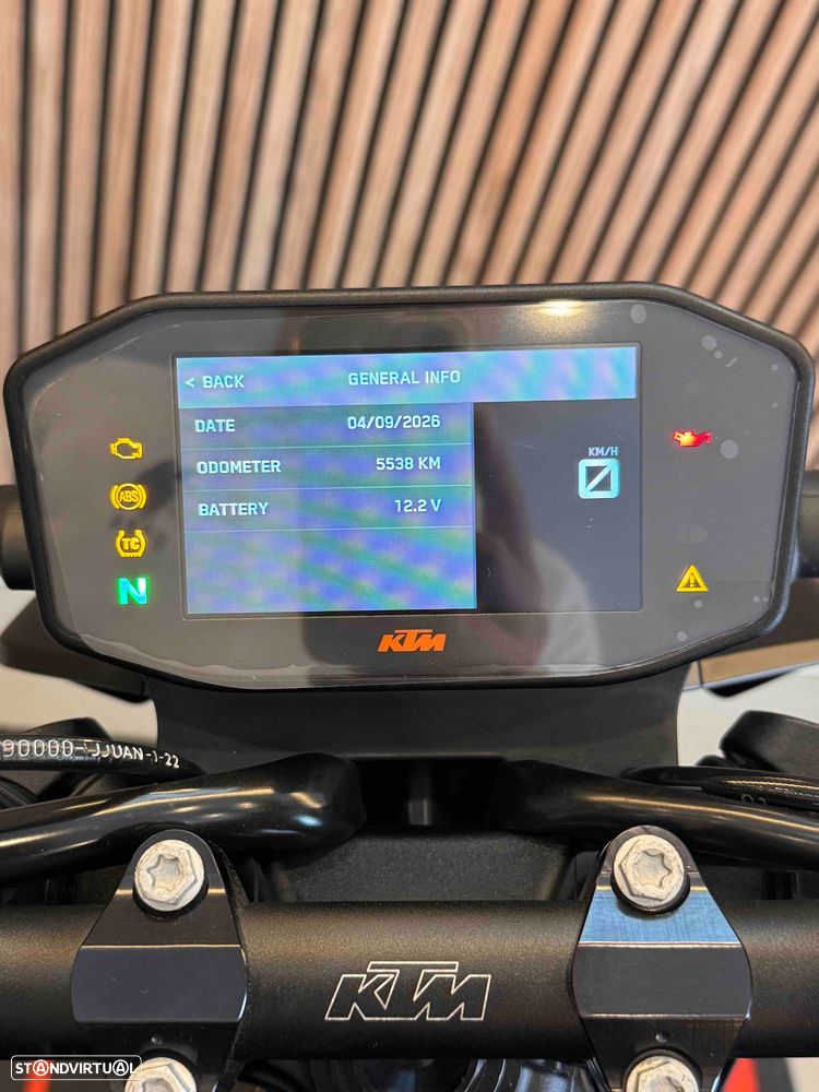 KTM Duke 890 - 5