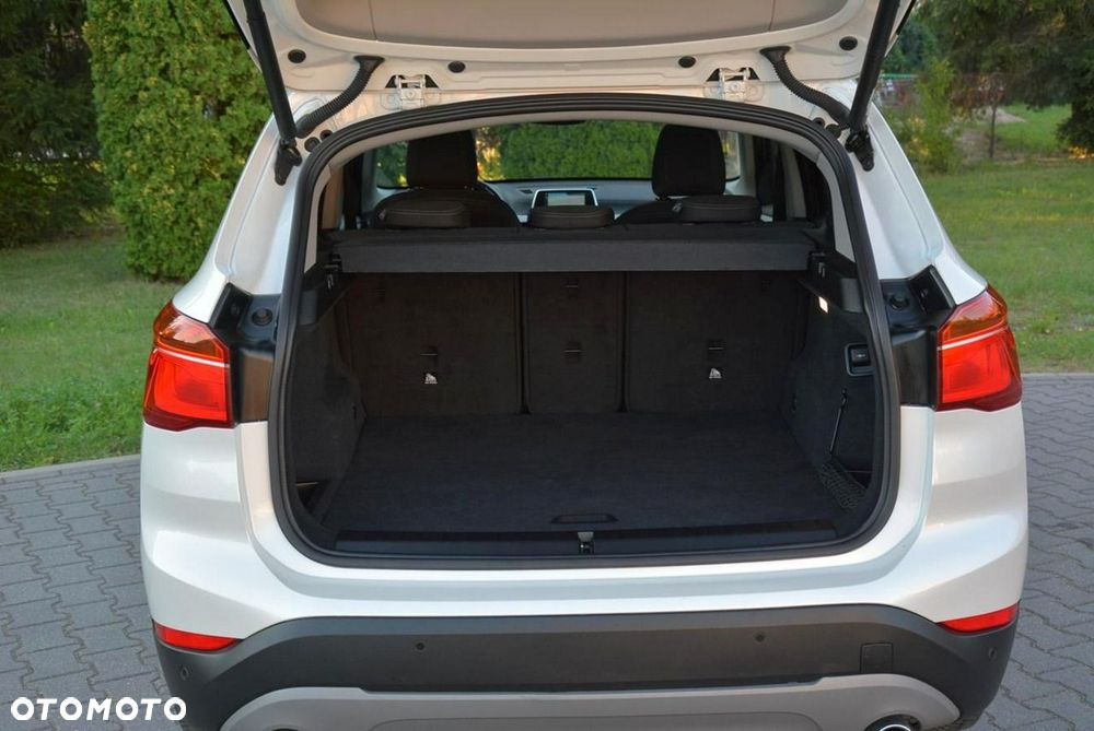 BMW X1 xDrive20d Advantage - 38