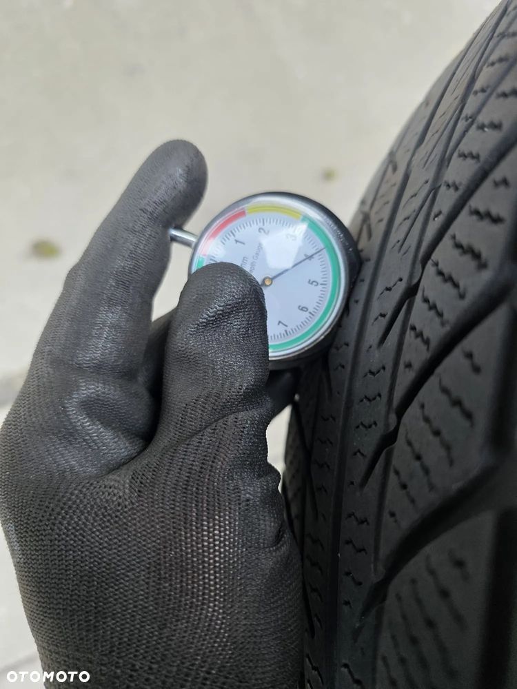 AUDI KOŁA FELGI ALUMINIOWE R18 OPONY ZIMOWE 225/44 - 9