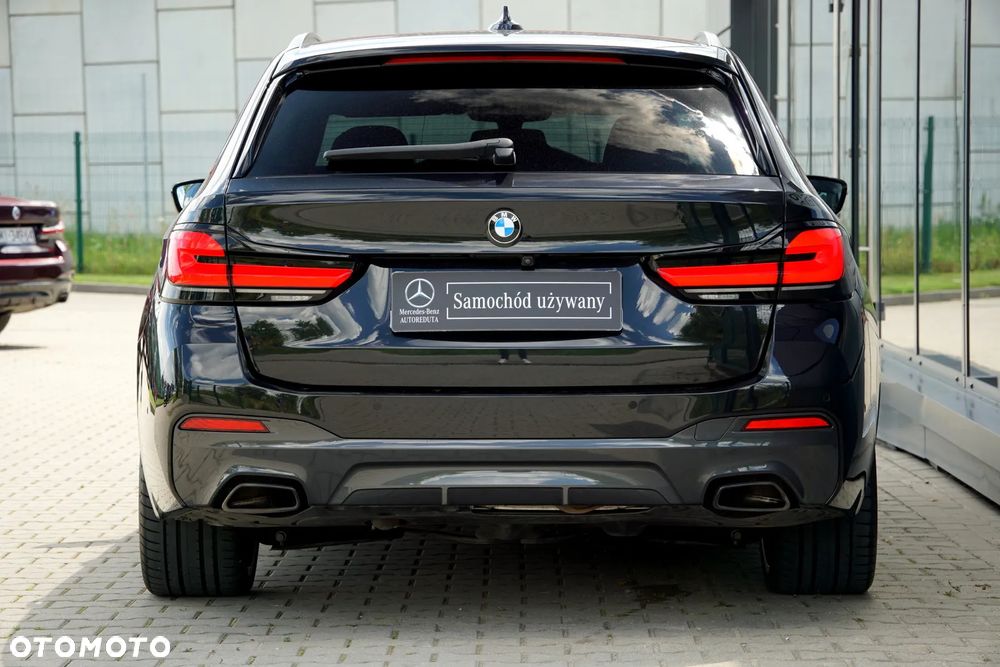 BMW Seria 5 540d xDrive Touring M Sport Edition - 6
