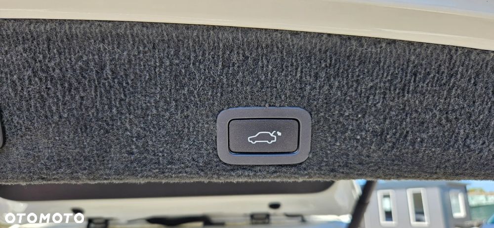 Volvo XC 60 D5 AWD Summum - 21