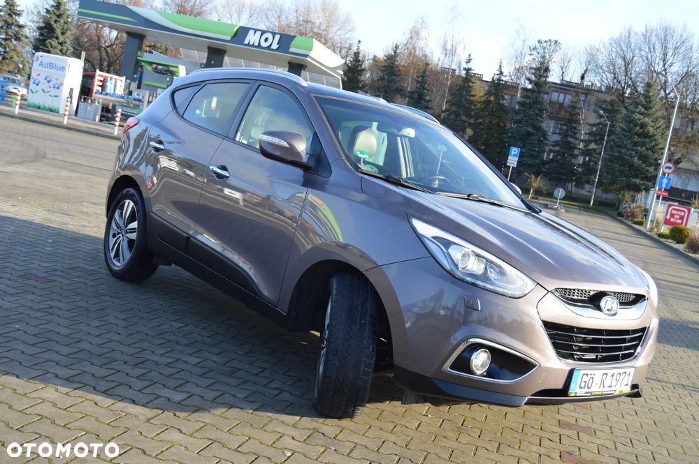 Hyundai ix35 2.0 CRDi 4WD Automatik Premium - 24
