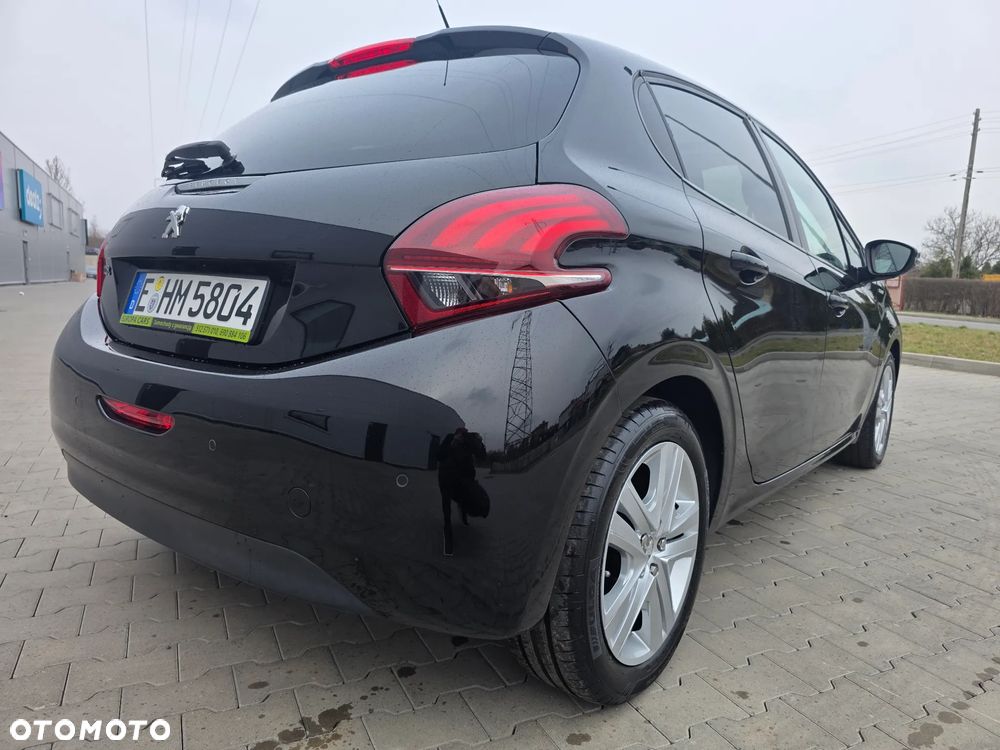 Peugeot 208 PureTech 82 Start & Stop Style - 14