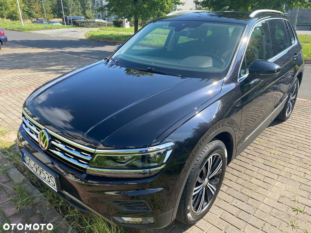 Volkswagen Tiguan - 1