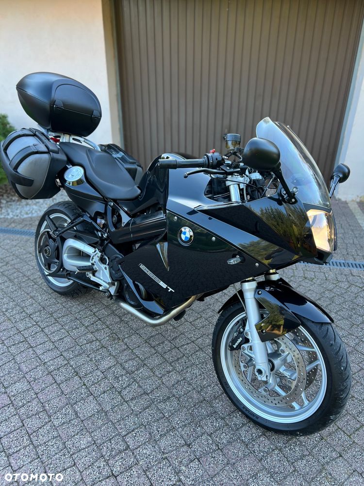 BMW F - 29