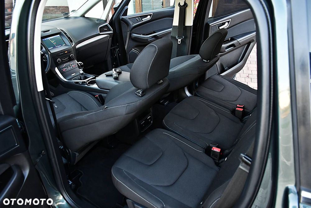 Ford S-Max 1.5 EcoBoost Titanium - 24