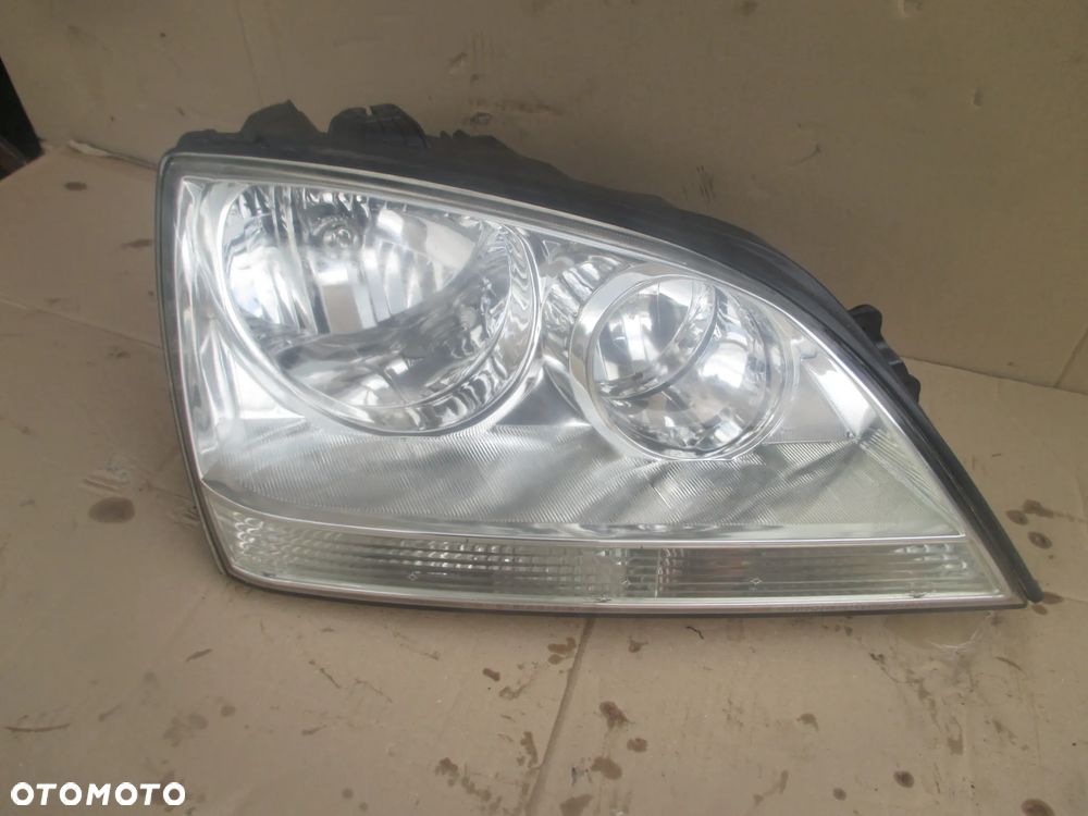 lampa prawa Kia Sportage Orginał Europa - 1