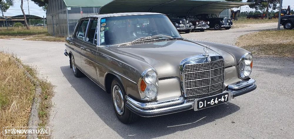 Mercedes-Benz W114/W115 (1968-1974) - 14