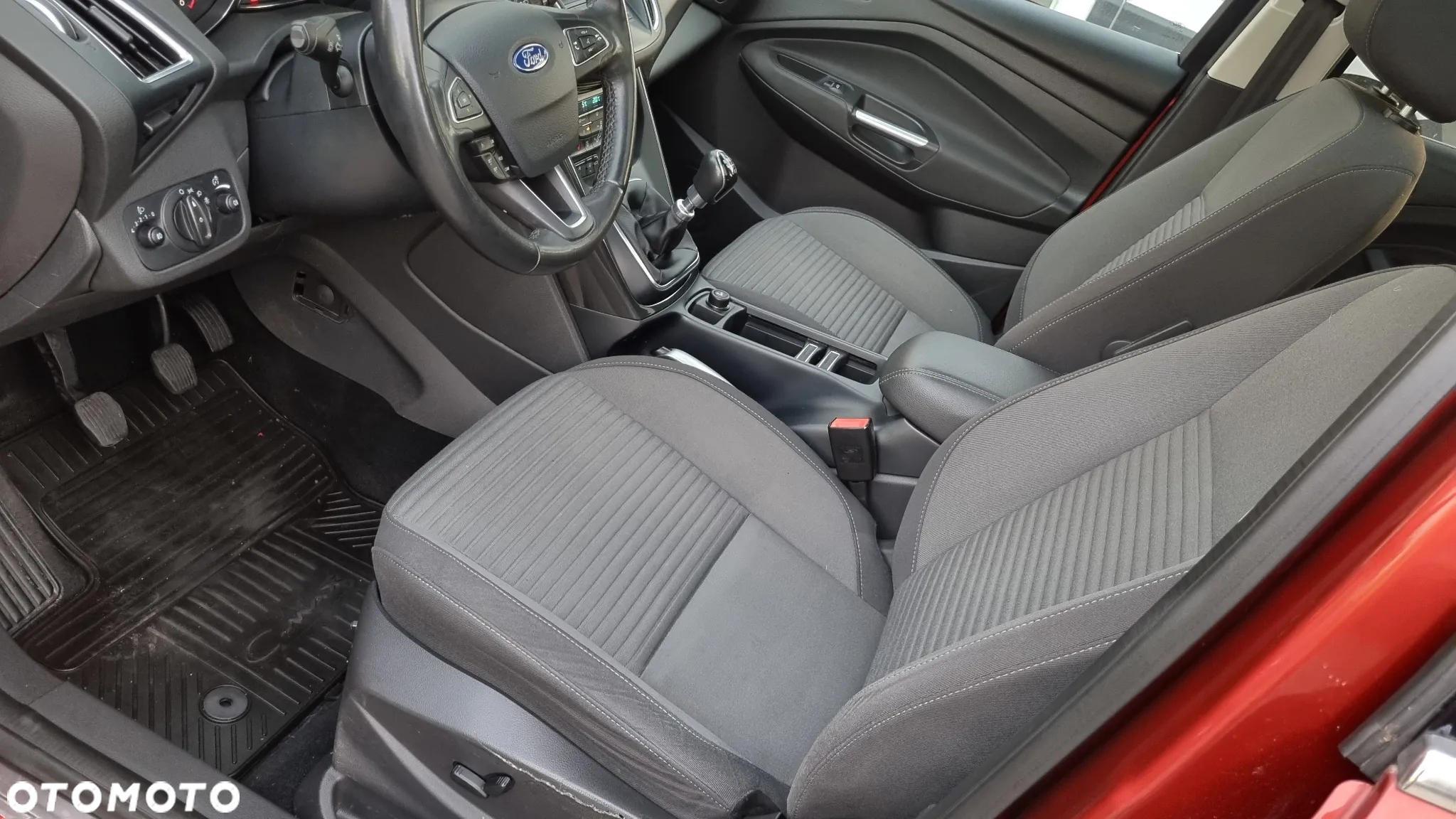 Ford C-MAX 2.0 TDCi Start-Stop-System Titanium - 18