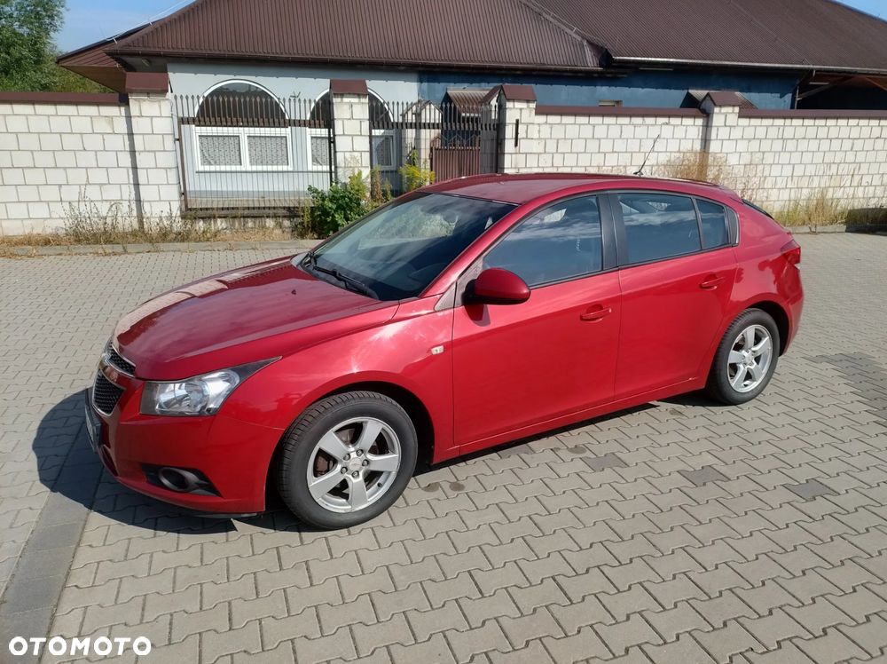 Chevrolet Cruze 1.6 LT - 29