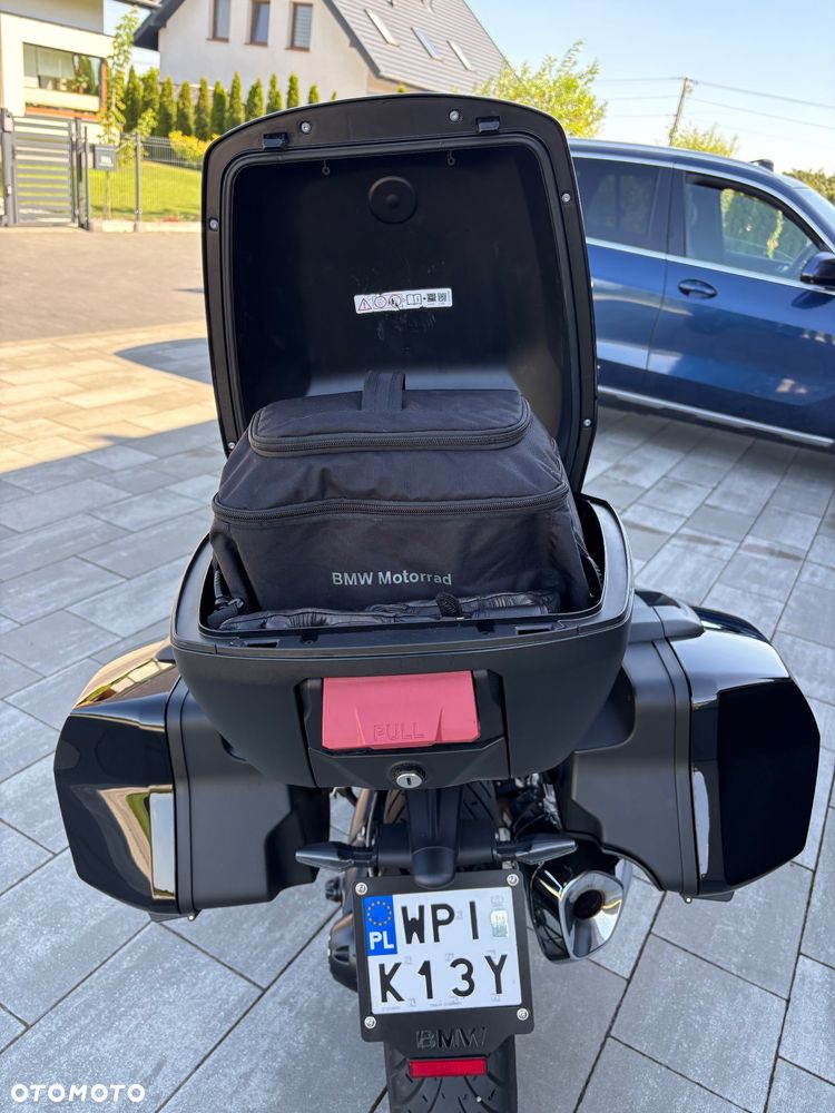 BMW RS - 13