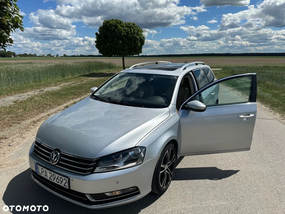 Volkswagen Passat 2.0 TDI DSG BlueMotion Technology Highline - 1
