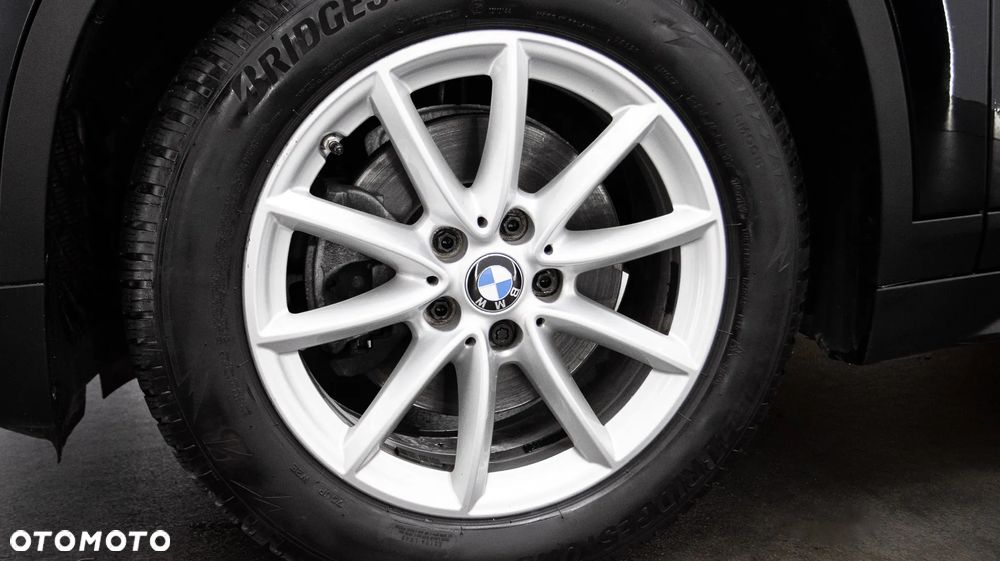 BMW X1 sDrive18i - 10