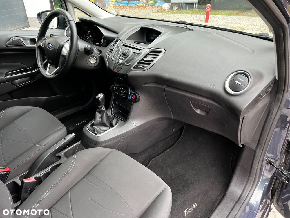 Ford Fiesta - 20
