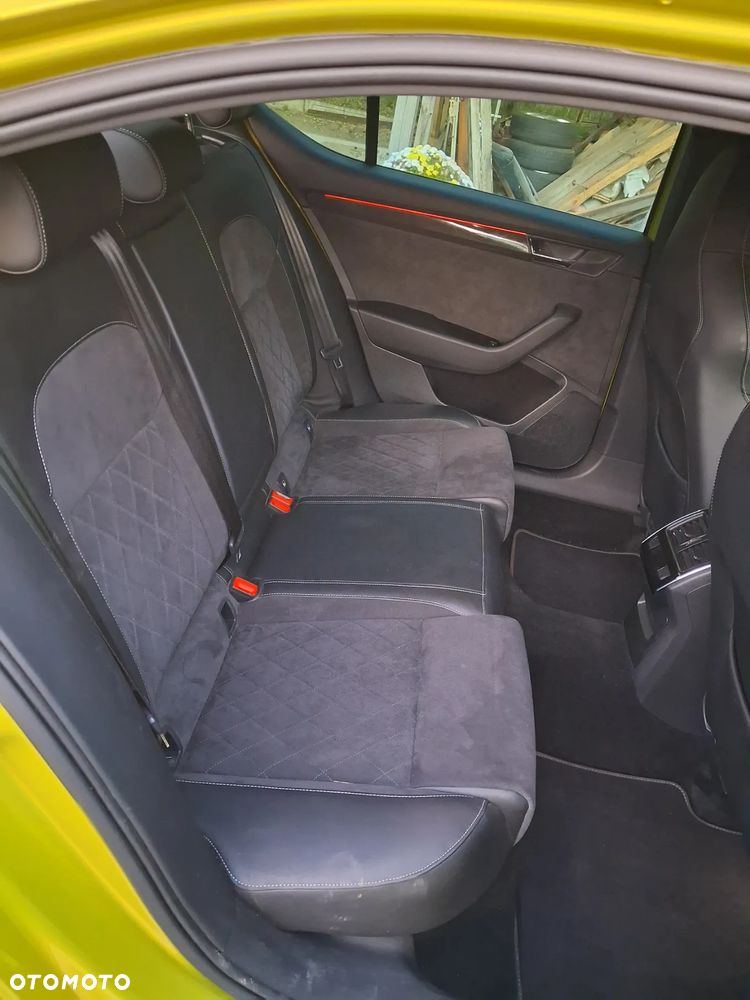 Skoda Superb 2.0 TDI 4x4 Sportline DSG - 14