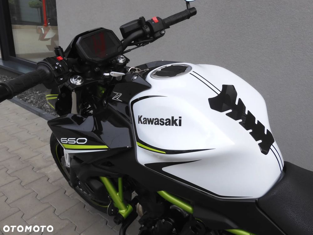 Kawasaki Z 650 - 25