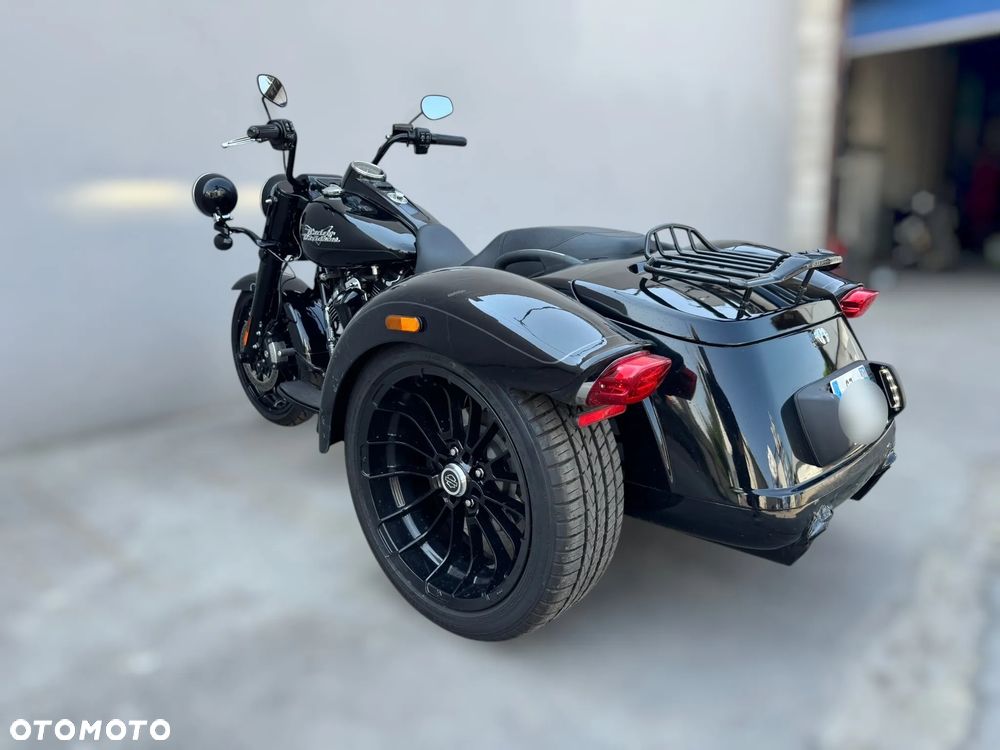 Harley-Davidson Trike Freewheeler - 4