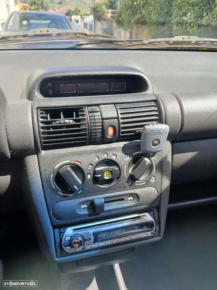 Opel Corsa 1.2 Eco - 3