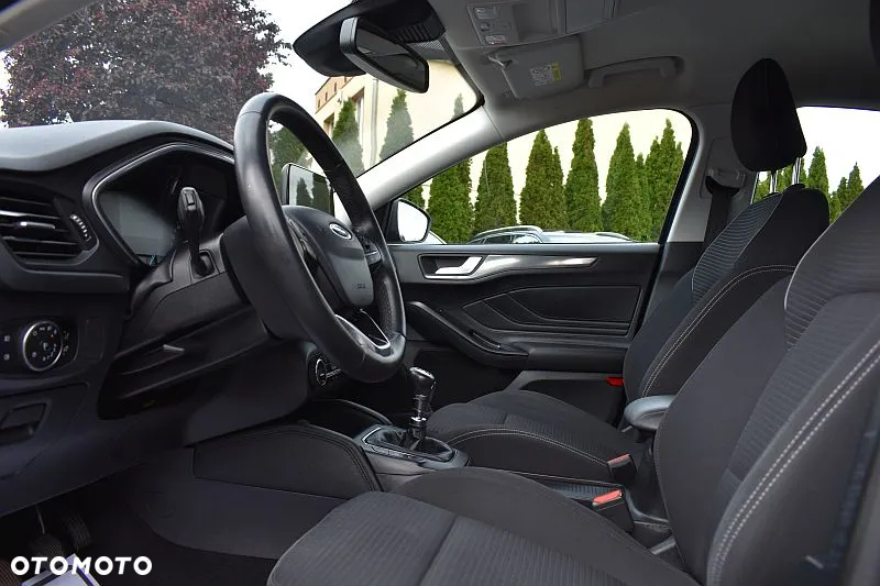Ford Focus 1.5 EcoBoost Titanium - 10