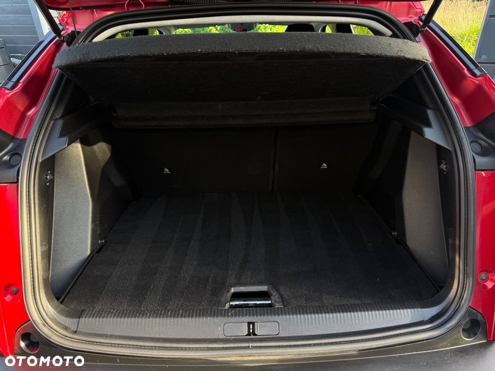 Peugeot 2008 BlueHDi 110 Allure - 37