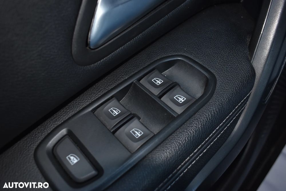 Dacia Duster Blue dCi 115 4WD Comfort - 14