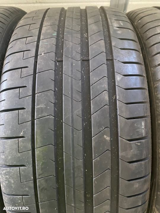 vand 4 anvelope 265/35/22 pirelli de vară la 6,5mm - 2