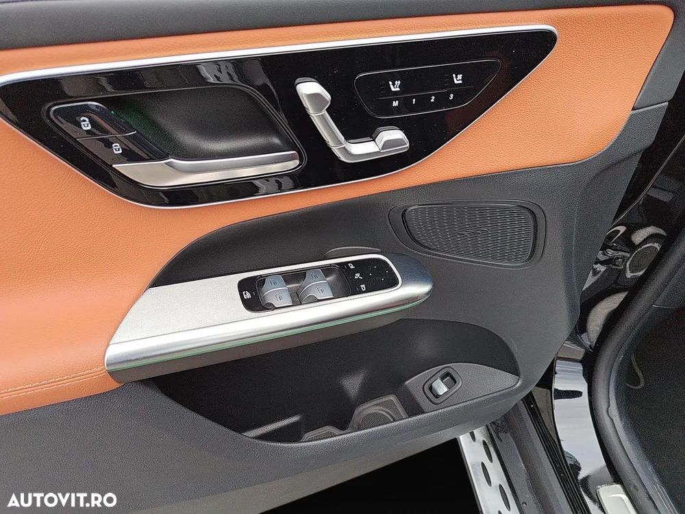 Mercedes-Benz GLC 300 4Matic 9G-TRONIC AMG Line Advanced - 18