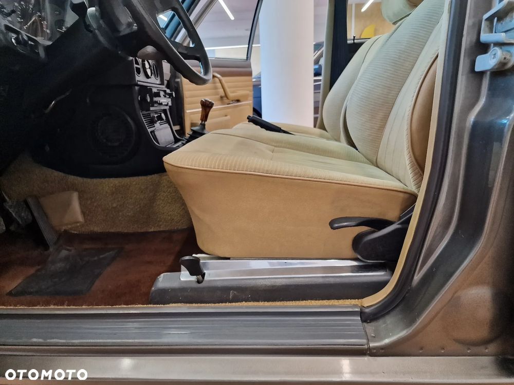 BMW Seria 5 - 22