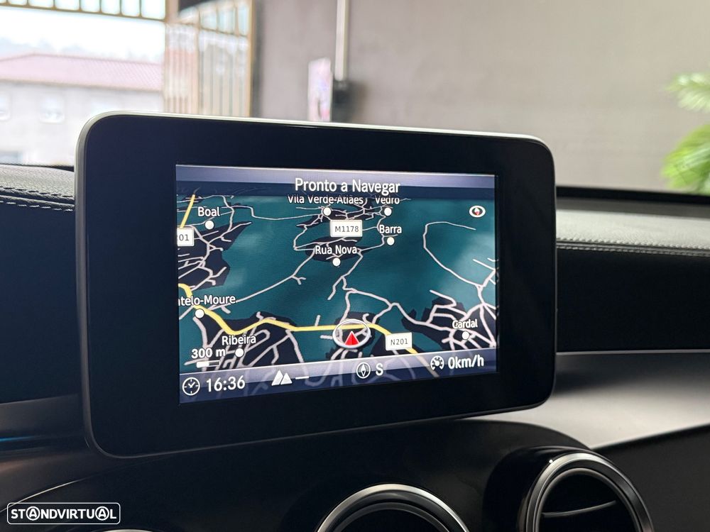 Mercedes-Benz GLC 350 e 4Matic 7G-TRONIC AMG Line - 14