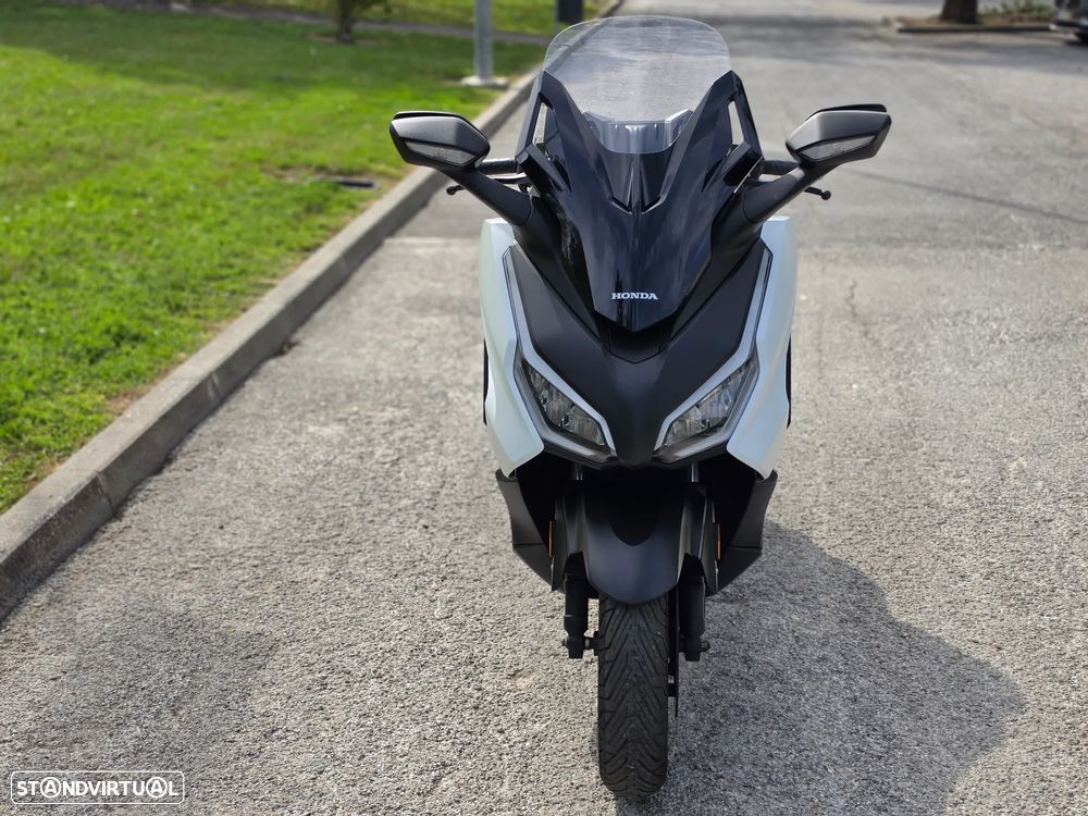 Honda Forza - 8