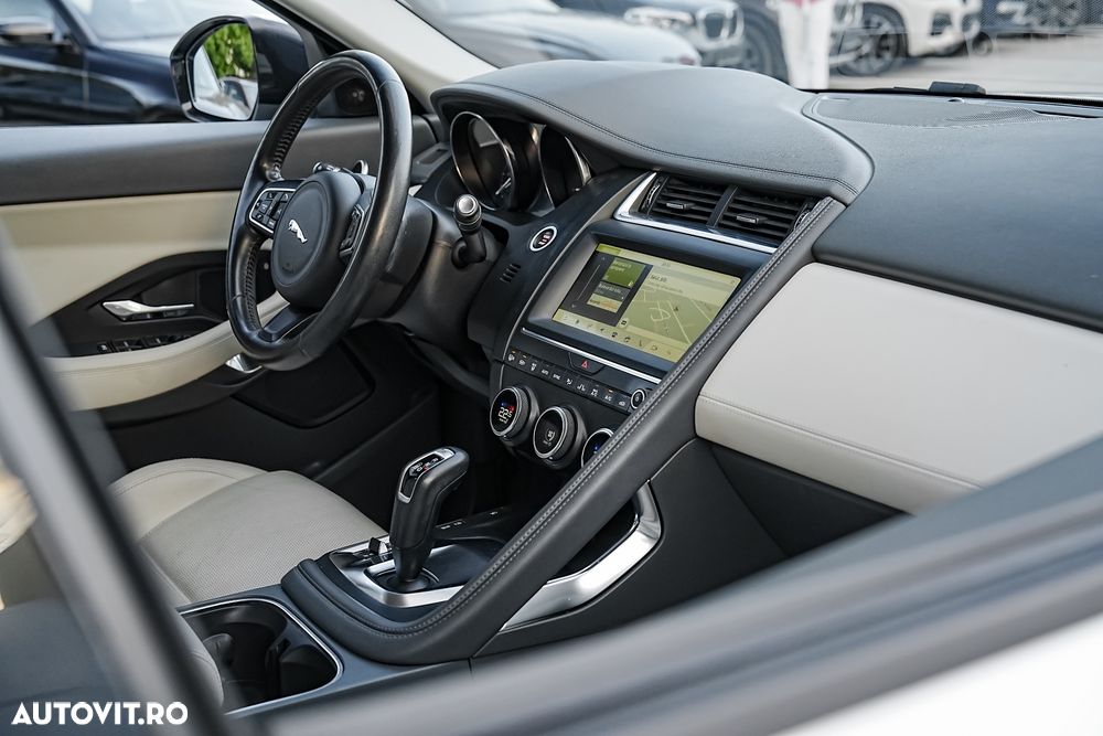 Jaguar E-Pace D150 AWD Aut. HSE - 6