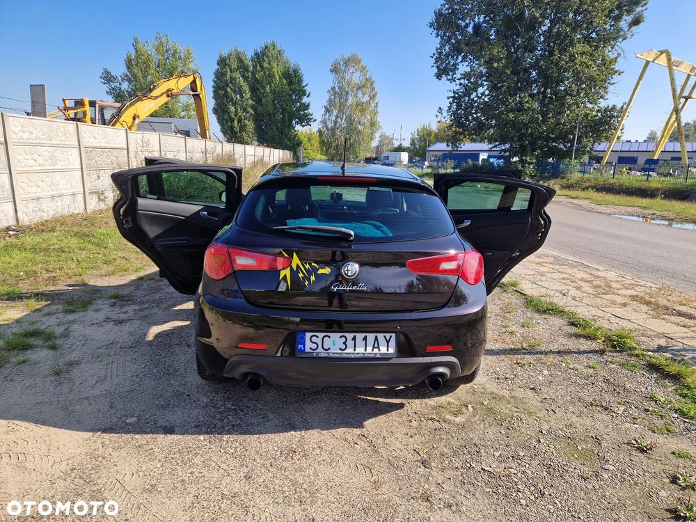 Alfa Romeo Giulietta 1750 TBi Quadrifoglio Verde - 5