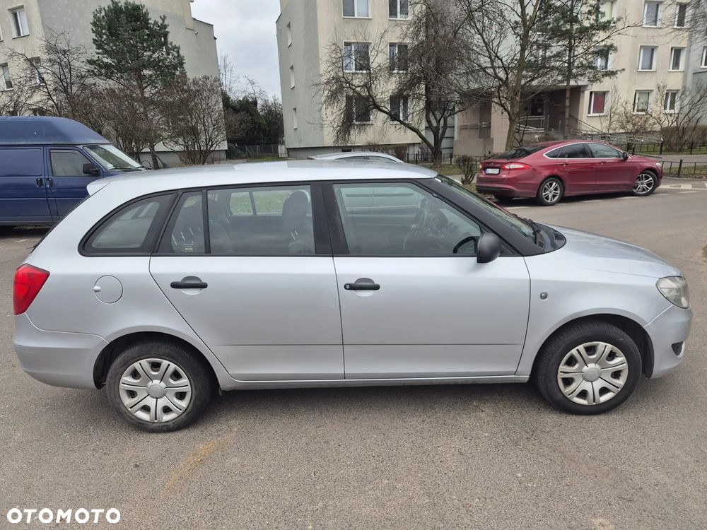 Skoda Fabia 1.6 TDI DPF Active - 4
