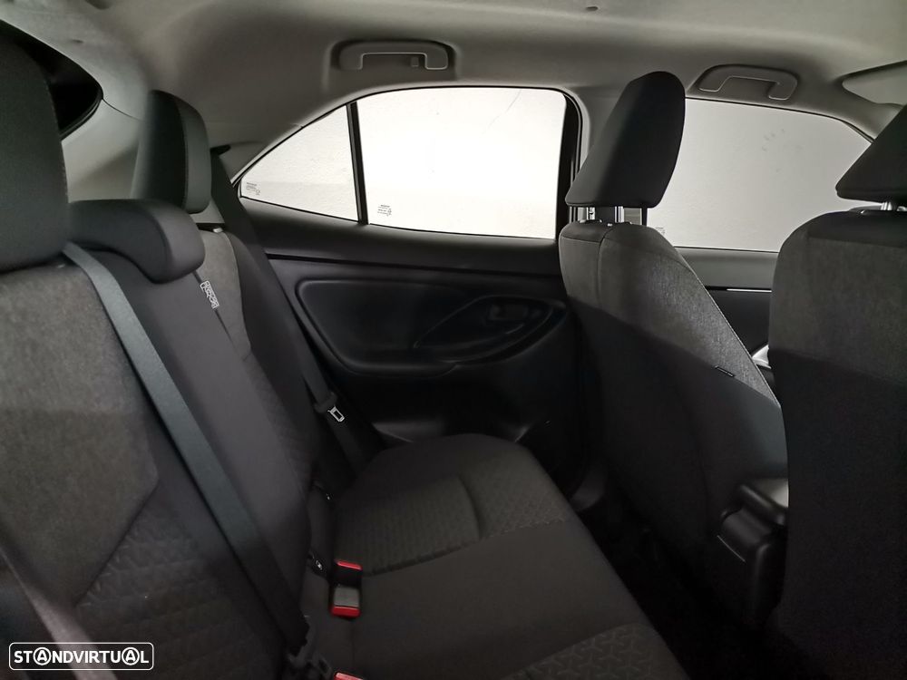 Toyota Yaris Cross 1.5 HDF Comfort Plus - 7
