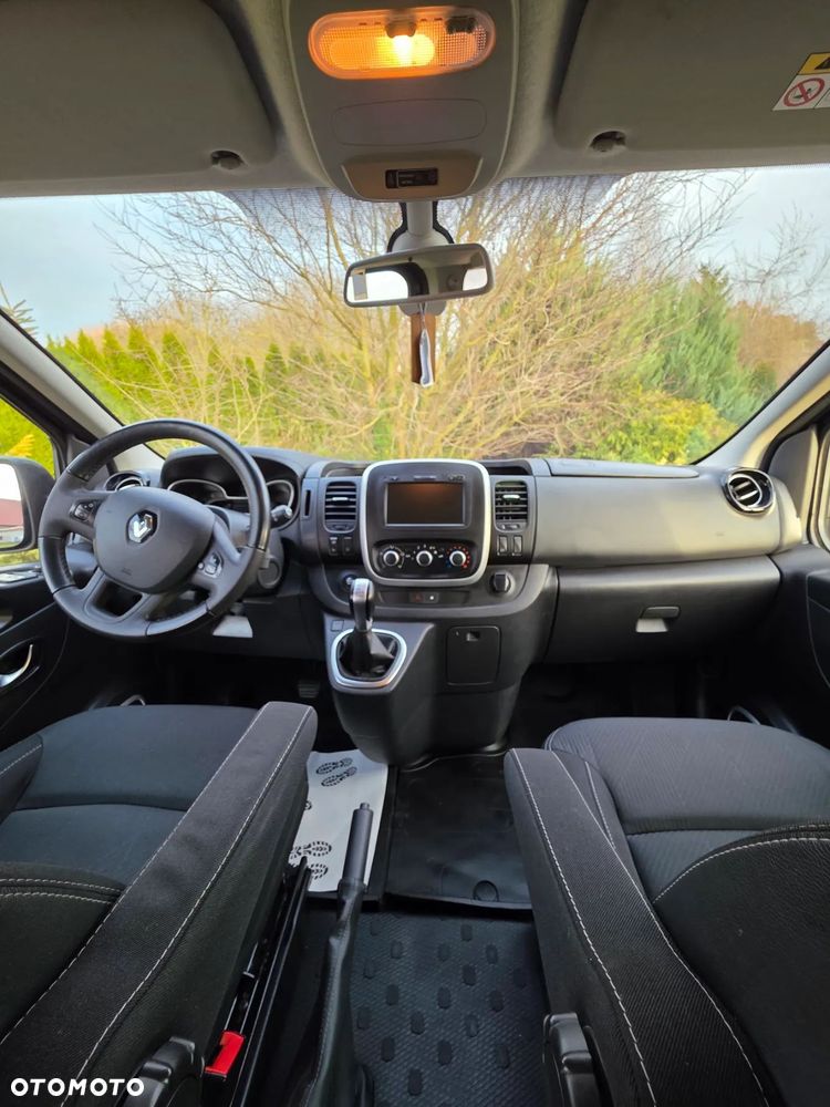 Renault Trafic - 12