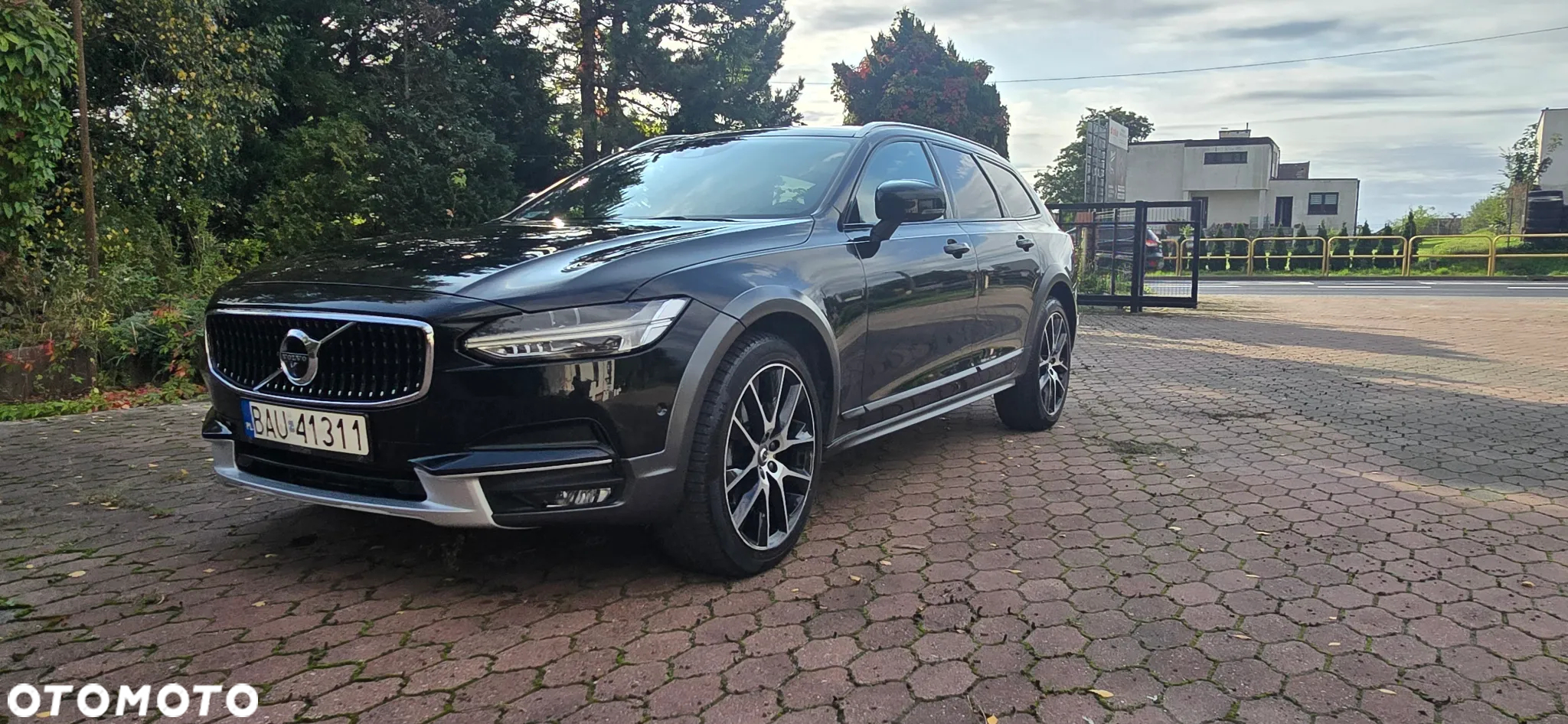 Volvo V90 Cross Country T6 AWD Ocean Race - 10