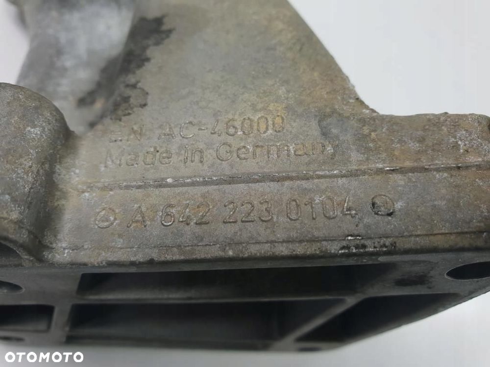 ŁAPA SILNIKA MERCEDES W219 CLS 3.0 CDI A6422230104 - 6