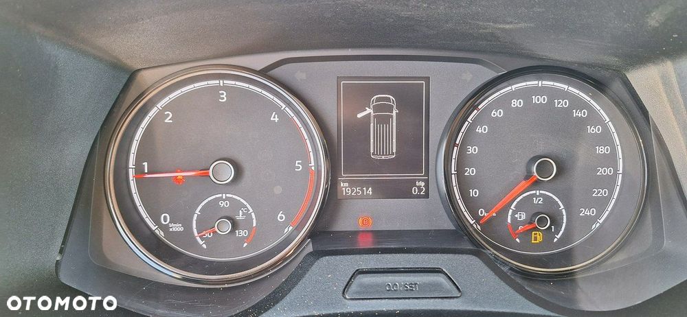 Volkswagen Transporter - 12