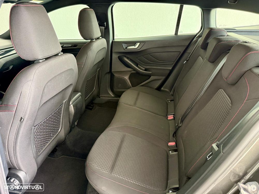 Ford Focus SW 1.0 EcoBoost ST-Line Aut. - 22