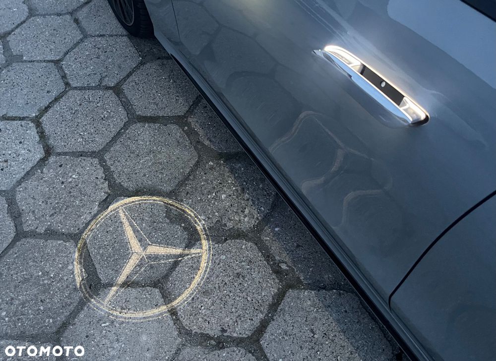 Mercedes-Benz Klasa E - 16