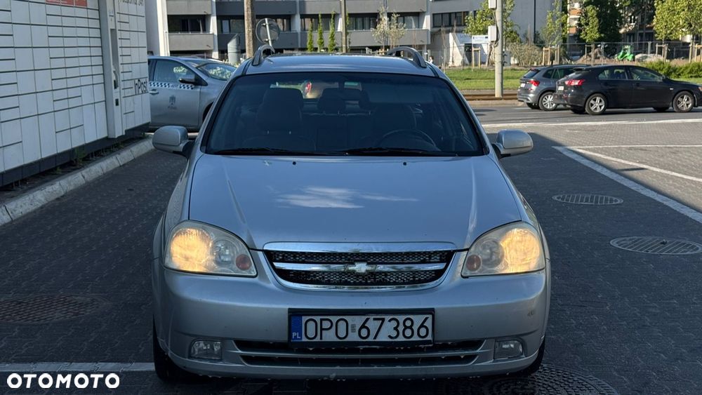 Chevrolet Nubira - 5