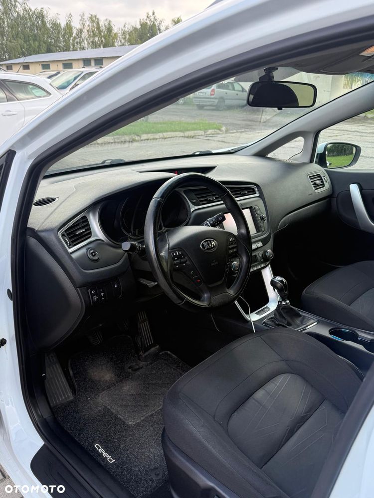 Kia Ceed 1.6 CRDi L - 16