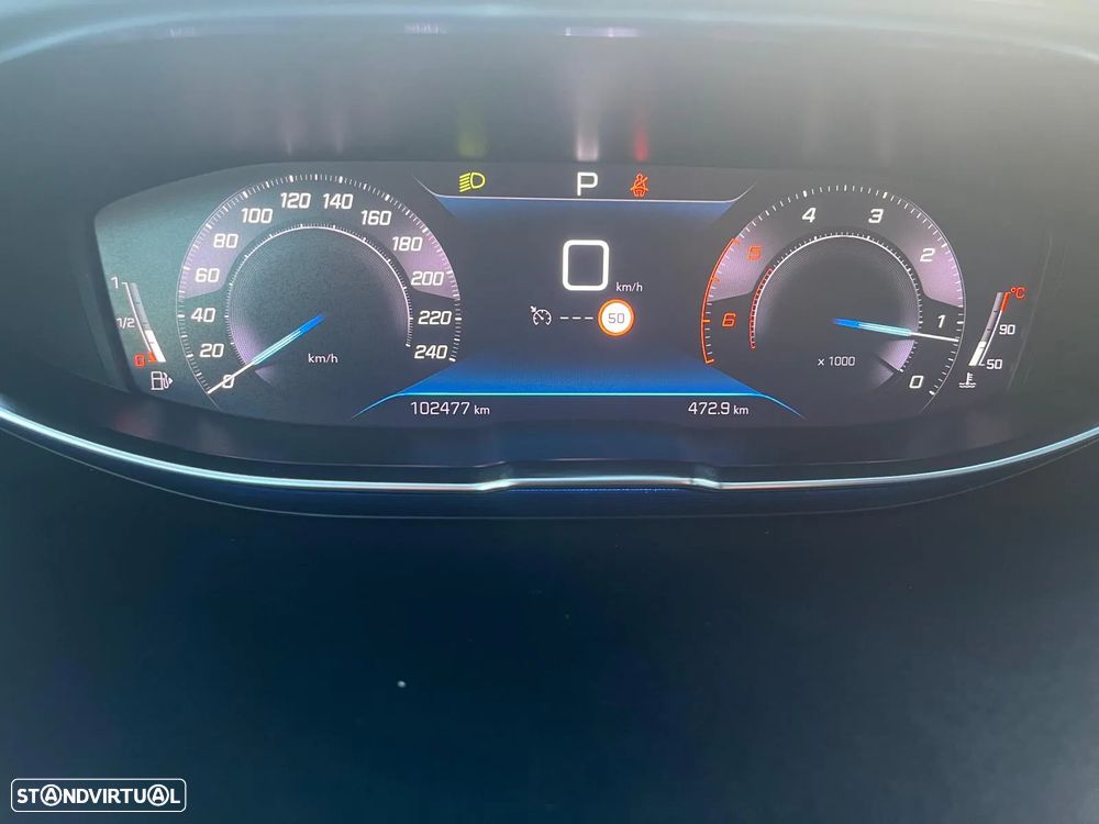 Peugeot 5008 BlueHDI 130 EAT8 Allure - 28