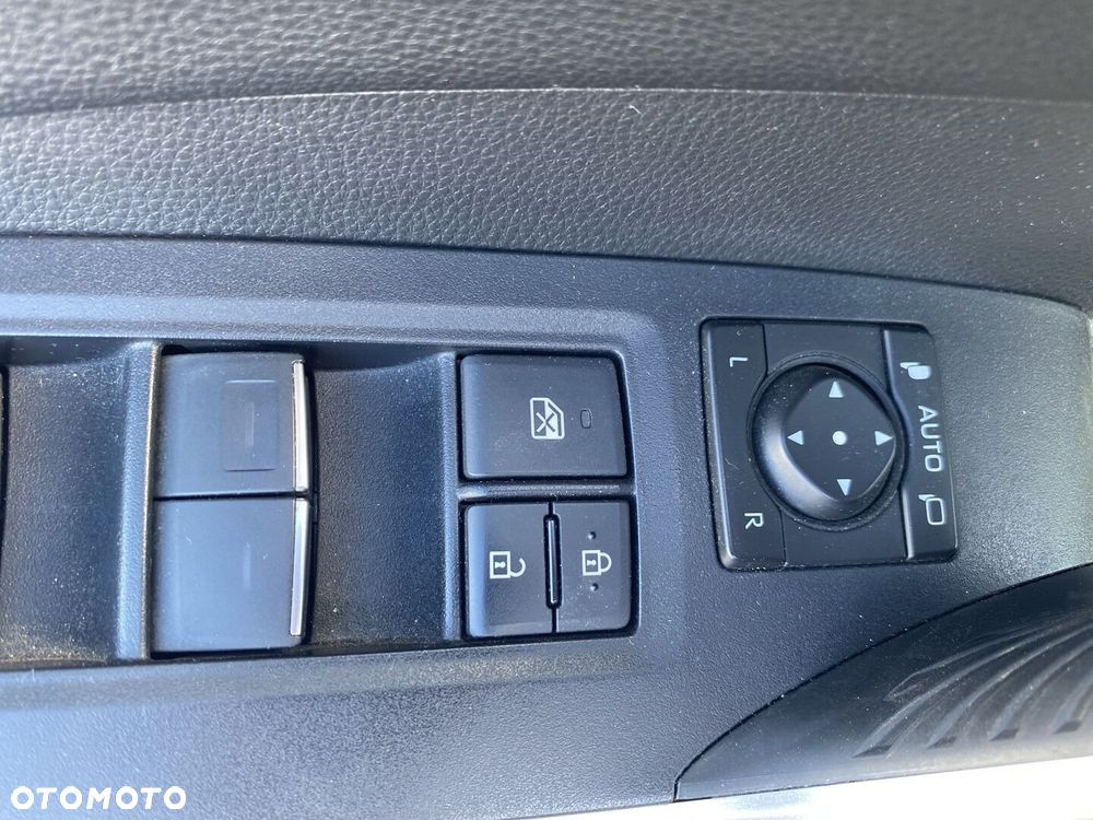 Toyota RAV4 - 17